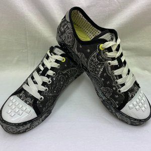 DKNY BARBARA STUDS SNEAKERS **VERY RARE**